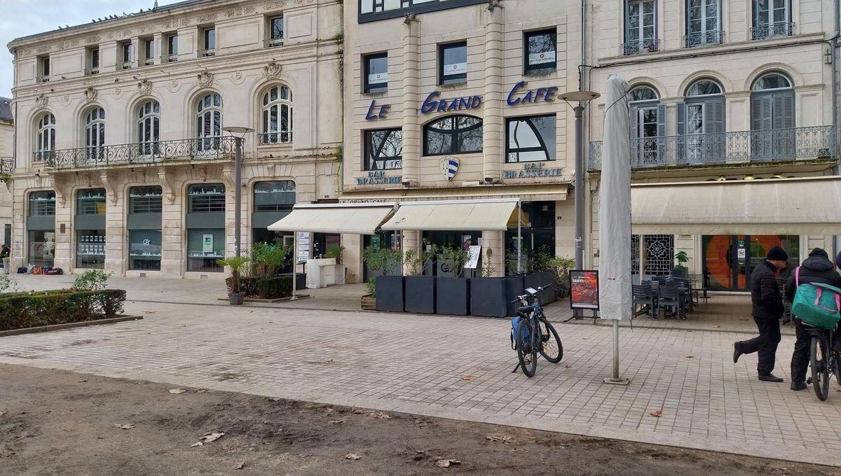 La fermeture du Grand Café : un symbole de Niort s'éteint