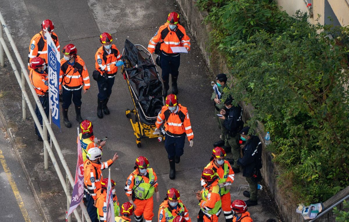 Hong Kong en état de choc après le drame de l'incendie meurtrier