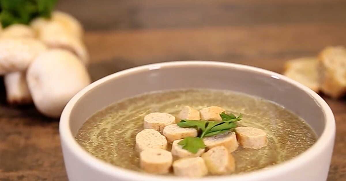 Réconfort en hiver : une soupe aux champignons et curry à découvrir