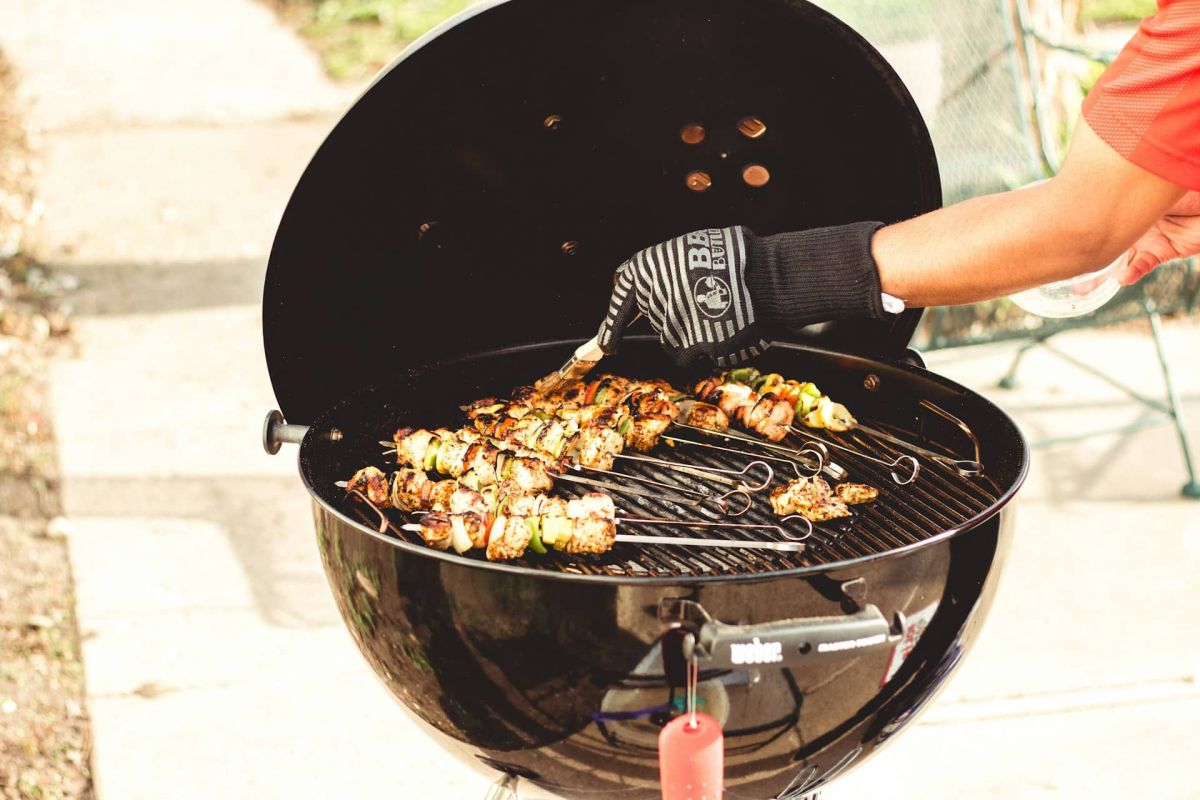 Savourez un été sans tracas avec le barbecue électrique Weber en promo