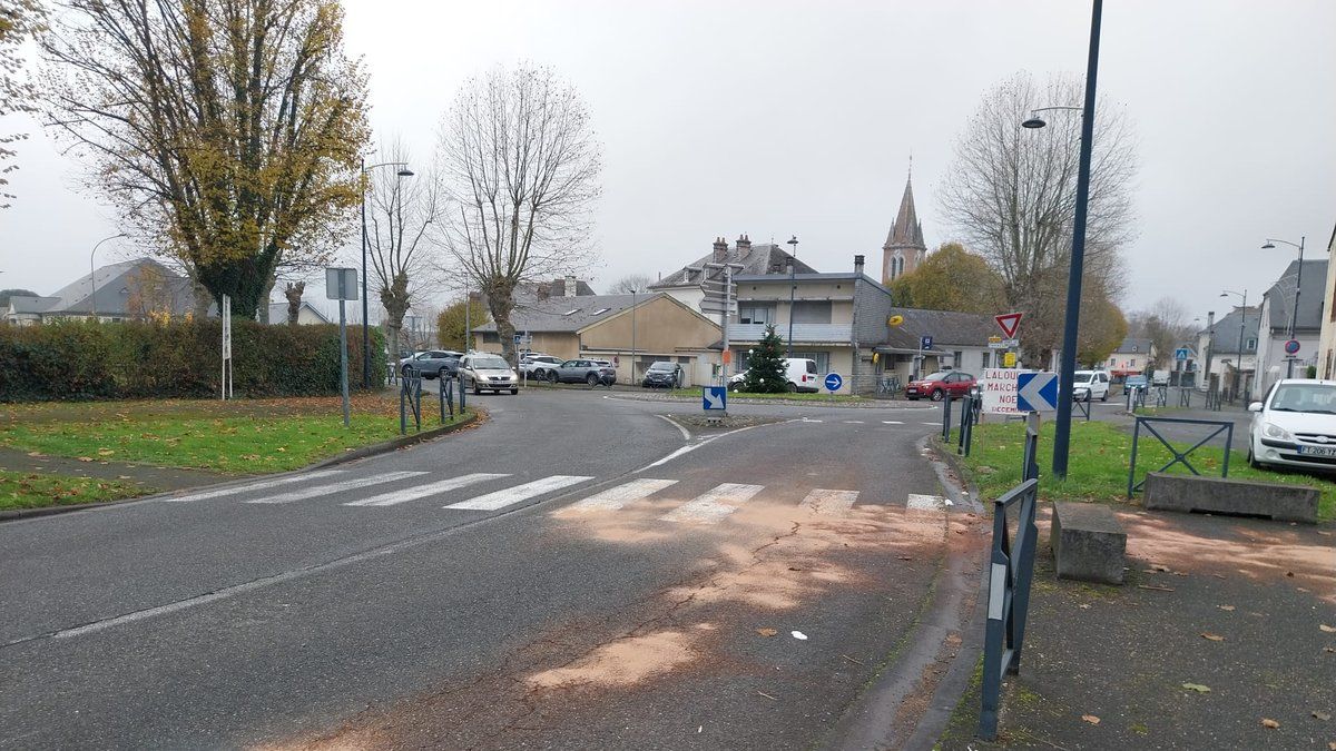 Une adolescente de 17 ans se blesse gravement en scooter près de Tarbes