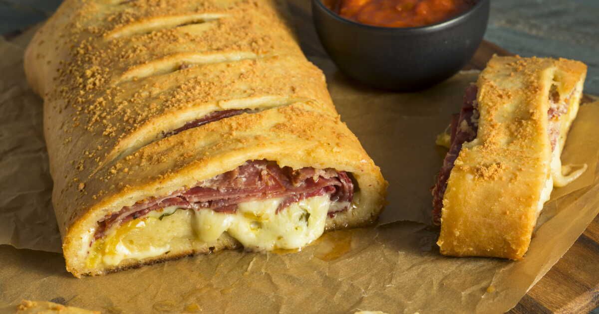 Transformez vos restes de raclette en un feuilleté irrésistible