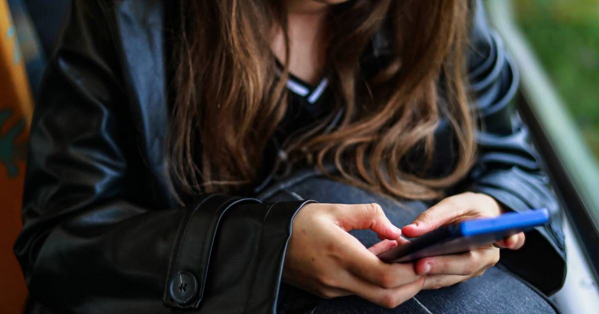 L'Australie interdit les réseaux sociaux aux moins de 16 ans : quelles conséquences ?