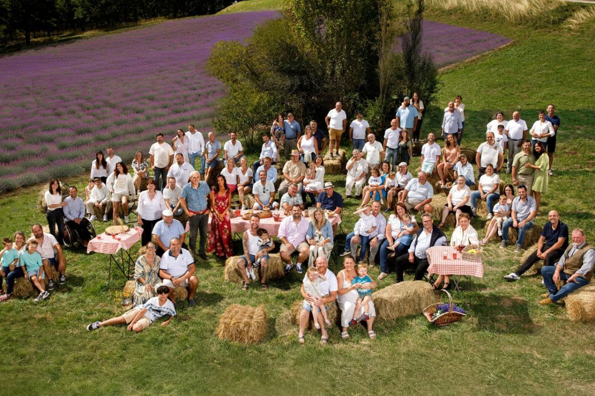 L'Amour est dans le pré : 20 ans d'émotions et de bonheur à la télé