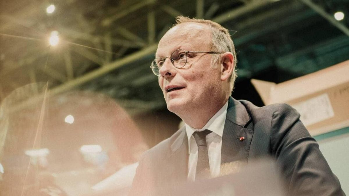 Édouard Philippe appelle son parti à faire preuve de réserve sur le budget de la Sécu