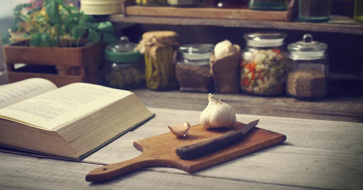 Découvrir les termes culinaires essentiels pour briller en cuisine