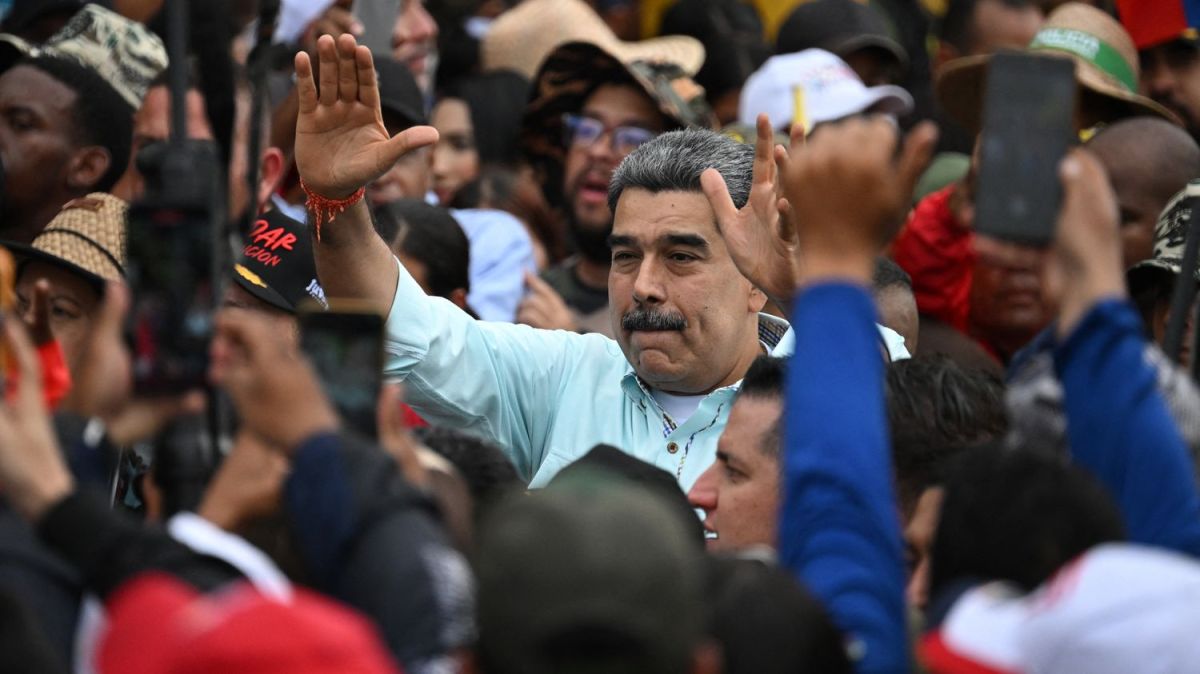 Nicolas Maduro appelle à mettre fin à l'ingérence américaine au Venezuela