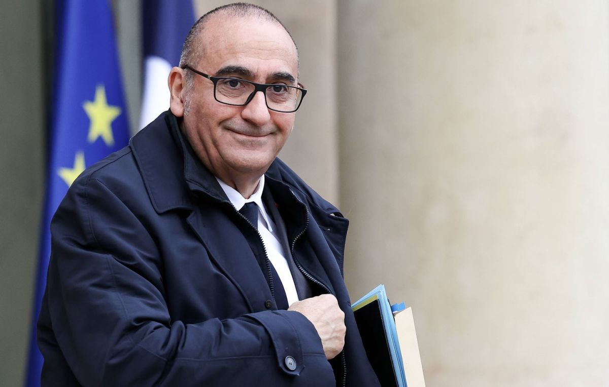 Cyberattaque au ministère de l'Intérieur : le ministre tranquillise sur la sécurité des données