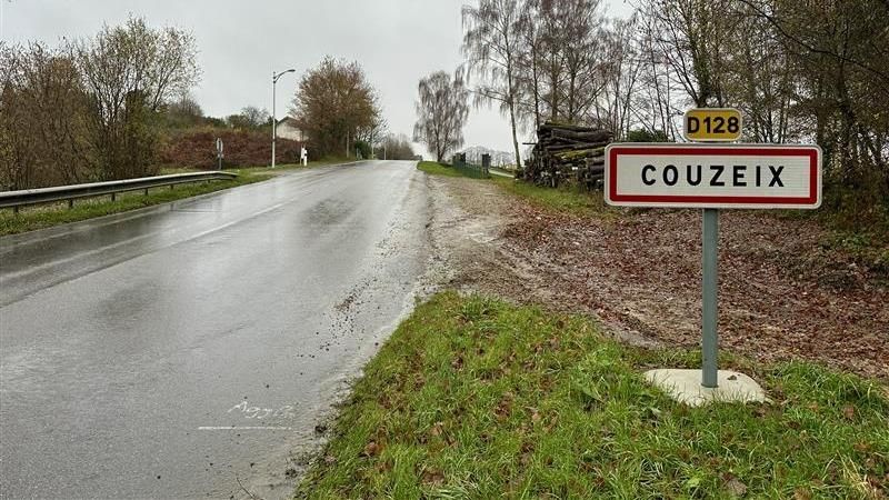 Des centaines de manifestants s'opposent à la route la plus coûteuse de France en Haute-Vienne