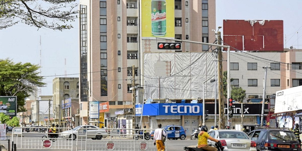 Bénin : un coup d'État avorté et une résilience économique remarquable