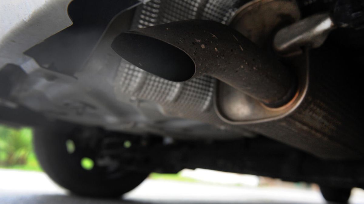 L'UE envisage de revoir l'interdiction des voitures thermiques d'ici 2035