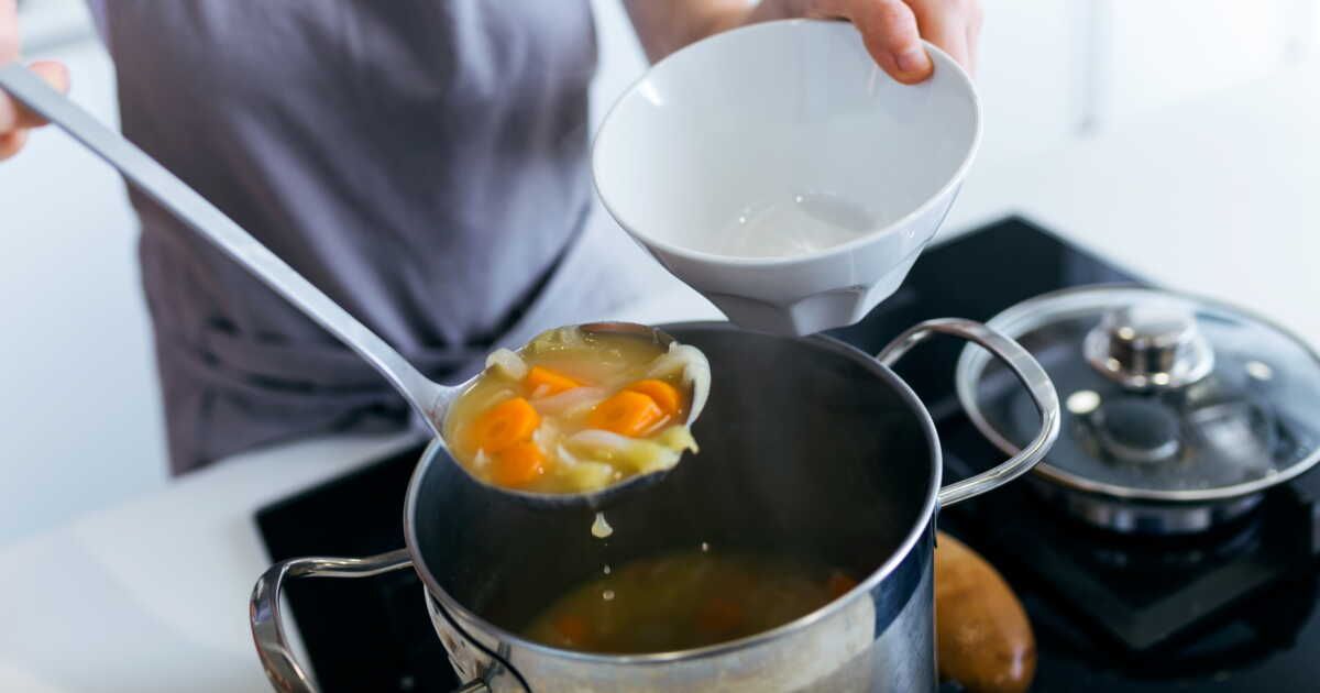 Surprenez vos papilles : préparez une soupe sans mixeur