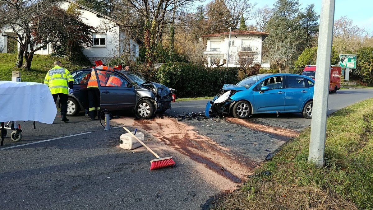 Accident tragique près d'Agen : trois femmes blessées dans une collision