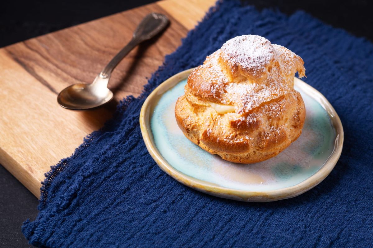 Les secrets de Cyril Lignac pour une pâte à choux impeccable