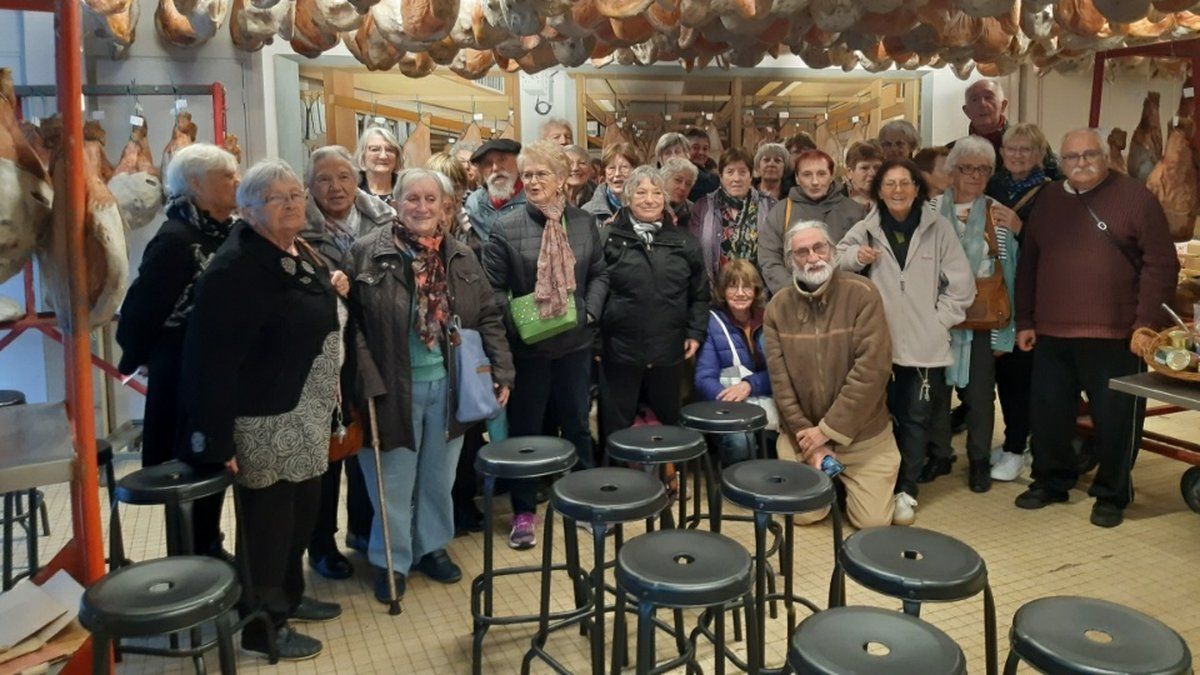 Amitié Soleil d’Argent : un Noël festif au cœur de Bayonne