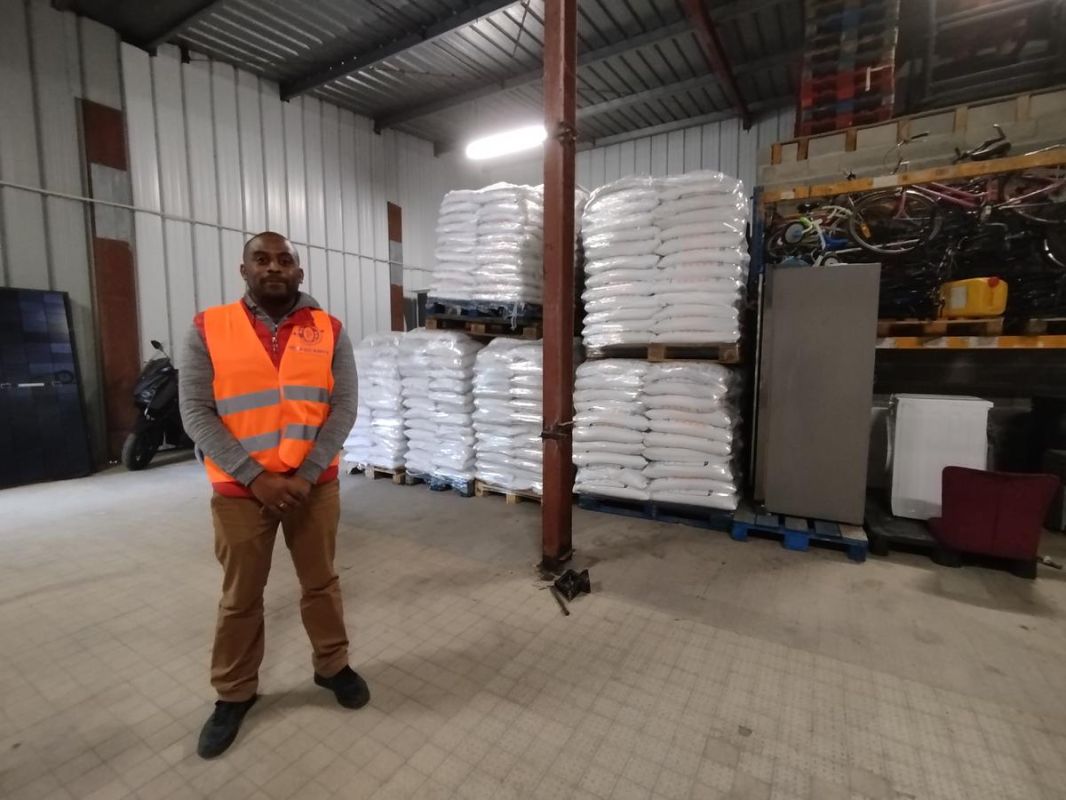 Un an après le cyclone, la solidarité s'organise vers Mayotte depuis la Gironde