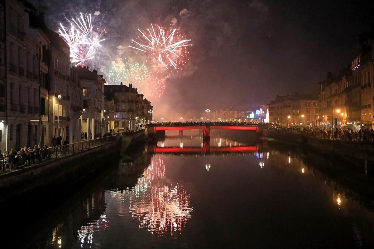 Célébrations du Nouvel An : Une Tradition qui se Réinvente