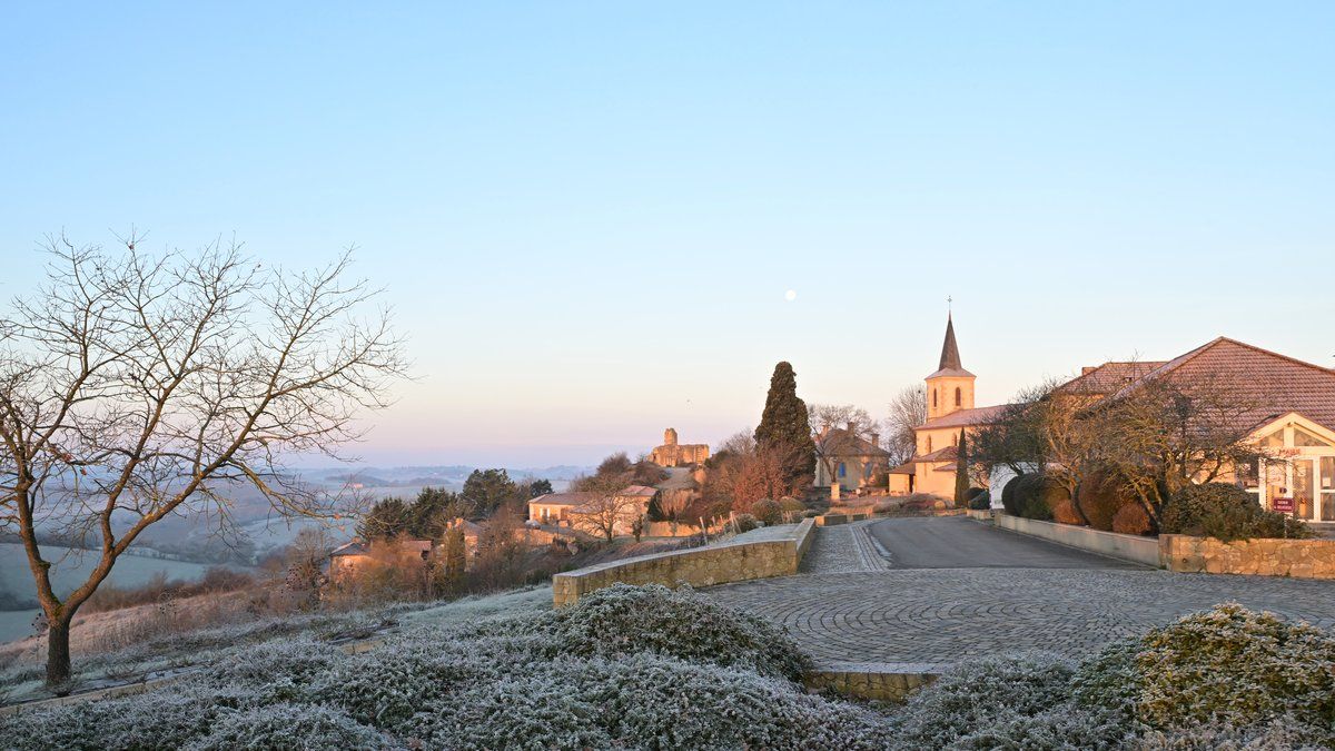 Des gelées saisissantes et un ciel lumineux marquent le nouvel an en Occitanie