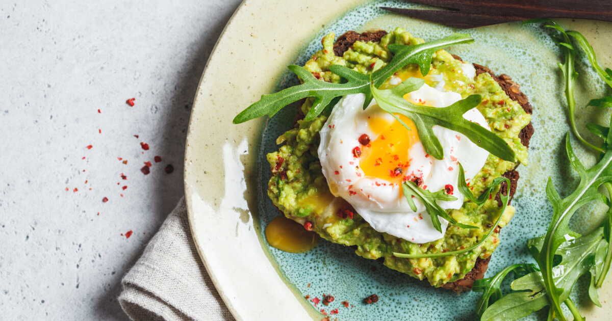 L'avocado toast revisité par Cyril Lignac : un délice à réaliser chez soi