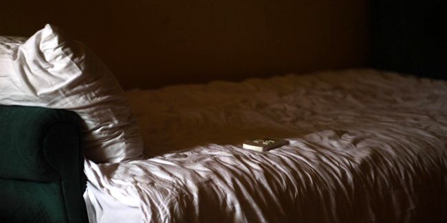 Transformez votre chambre sombre en un havre de lumière