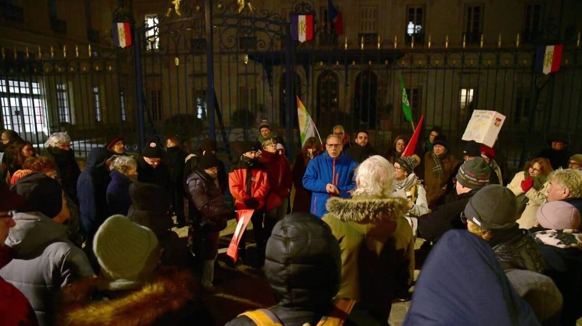 Mobilisation à Niort contre l'impérialisme américain au Venezuela