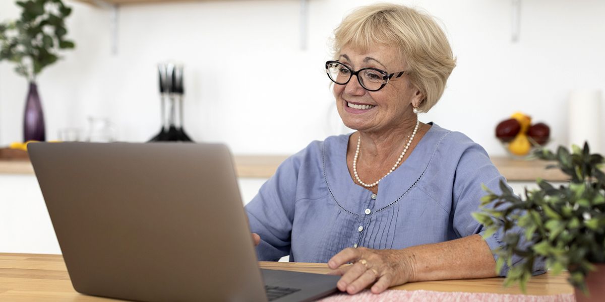 Bien choisir sa mutuelle santé senior à petit prix : 5 astuces essentielles