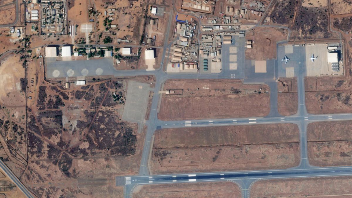 Tirs autour de l'aéroport de Niamey : la situation sous haute tension