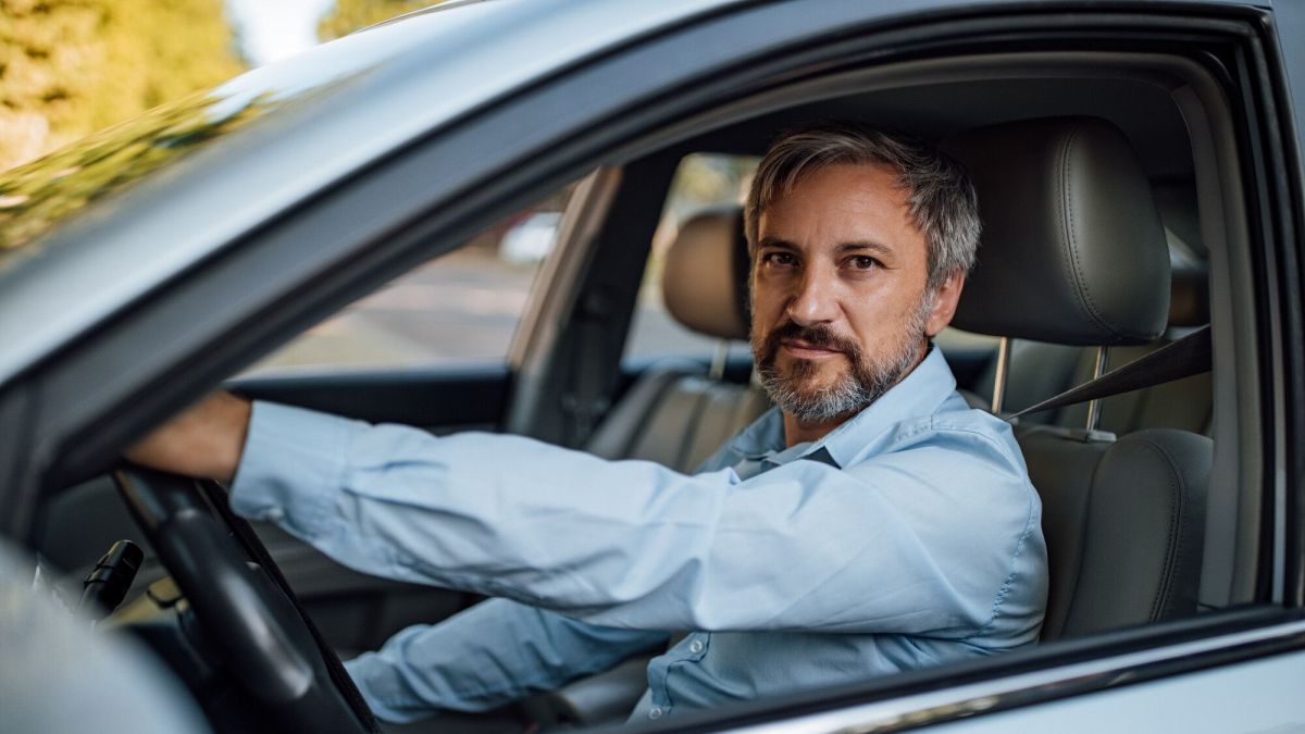 Comment réduire ses frais automobiles à la retraite ?