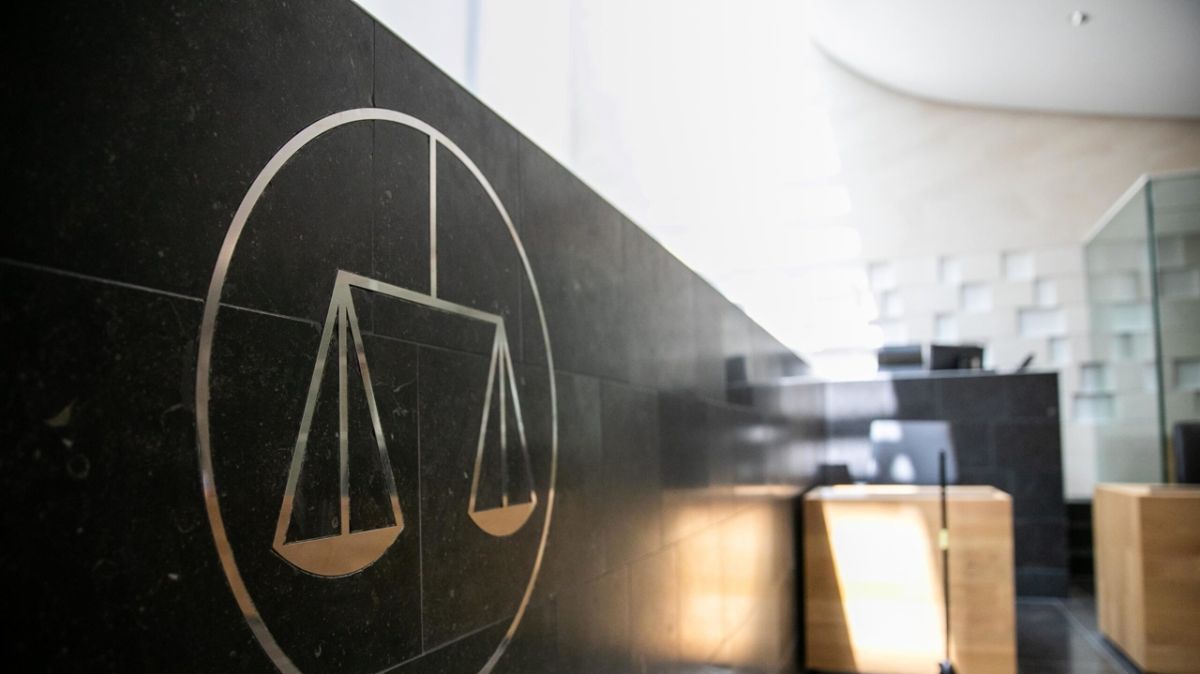 Un père condamné après des abus horribles sur son fils handicapé et sa chienne