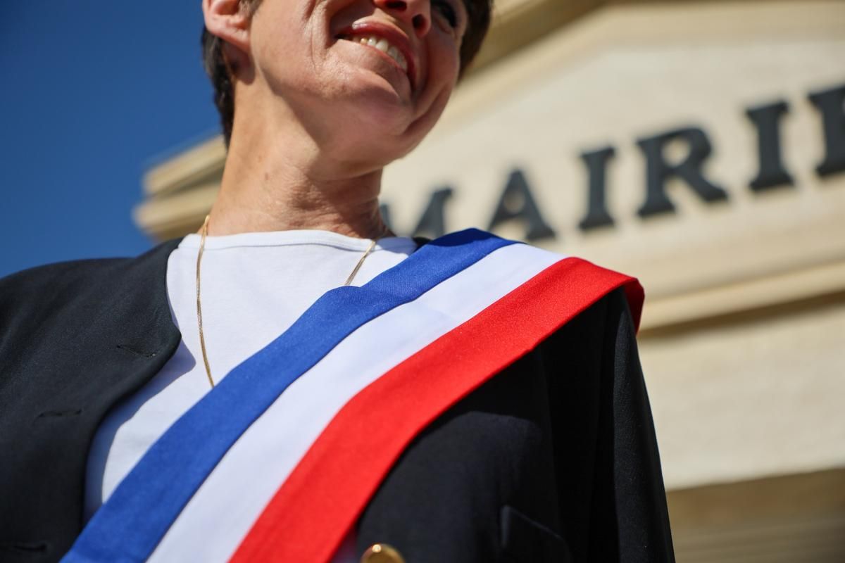 Vers les municipales 2026 : près de 900 000 candidats, des communes en désespoir de volontaires