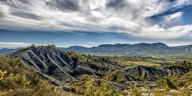 Le mistral : ce vent mythique qui façonne Provence et vallée du Rhône