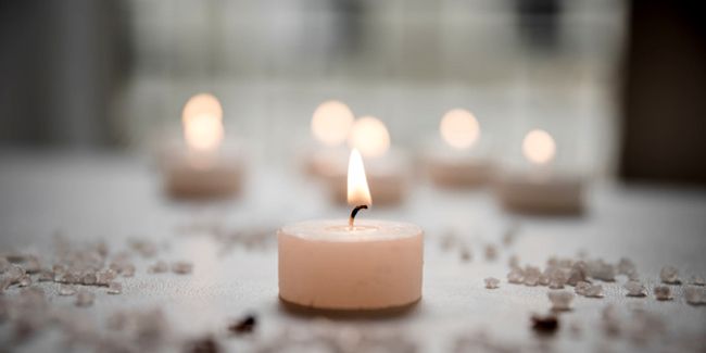 découvrez 6 astuces efficaces pour éliminer les taches de cire