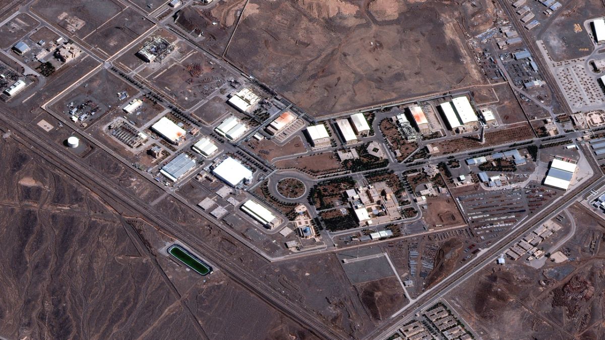 Tensions au détroit d'Ormuz : des menaces de frappes américaines sur l'Iran