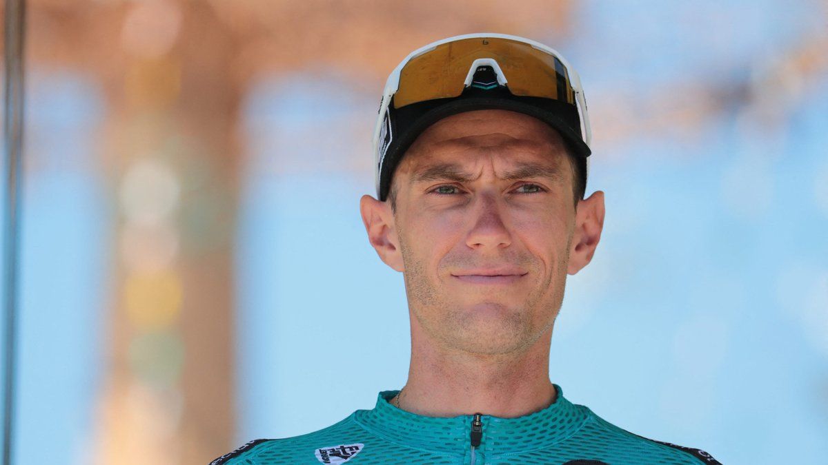 Pierre Rolland, l'ancien cycliste vedette, remporte une course d'ultracyclisme au Brésil