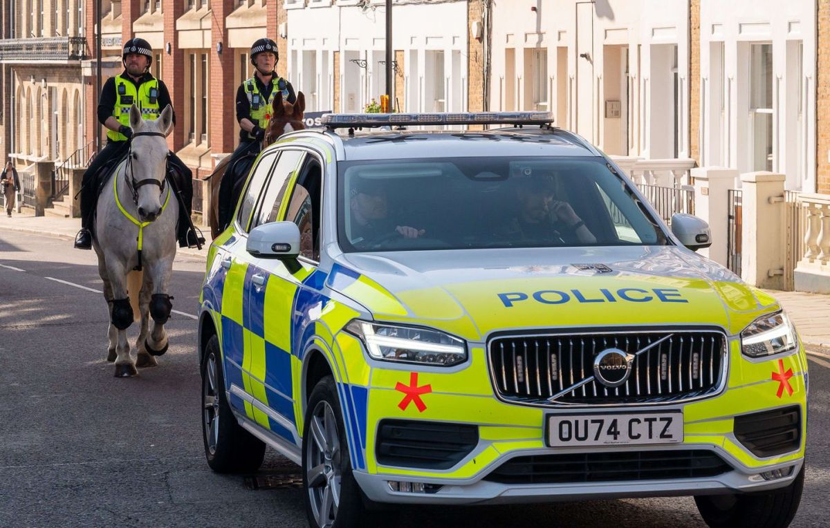 Un tragique accident de la route à Derby : plusieurs piétons blessés