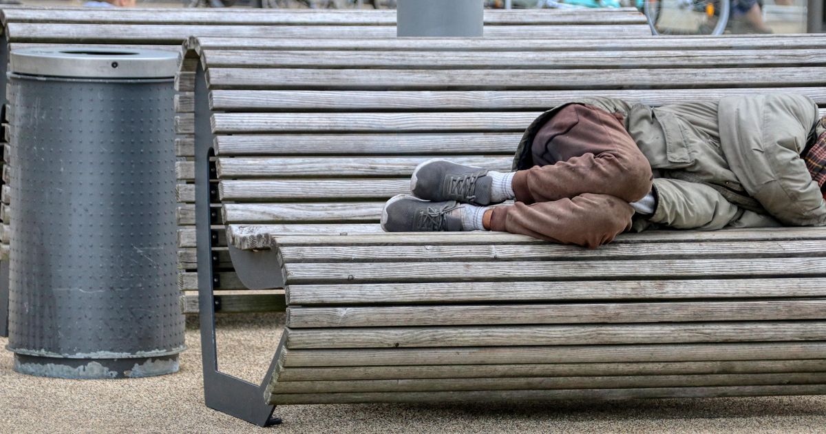 Précarité à Roanne : un cri de désespoir face à la situation des enfants sans toit