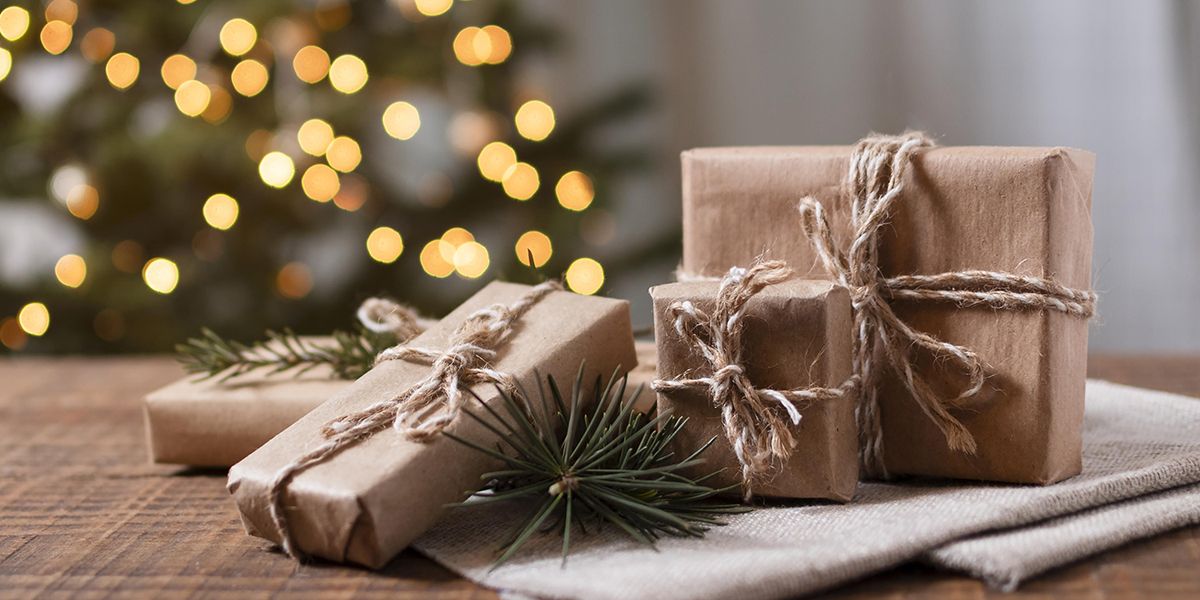 Les idées de cadeaux de seconde main pour Noël : économisez tout en préservant la planète