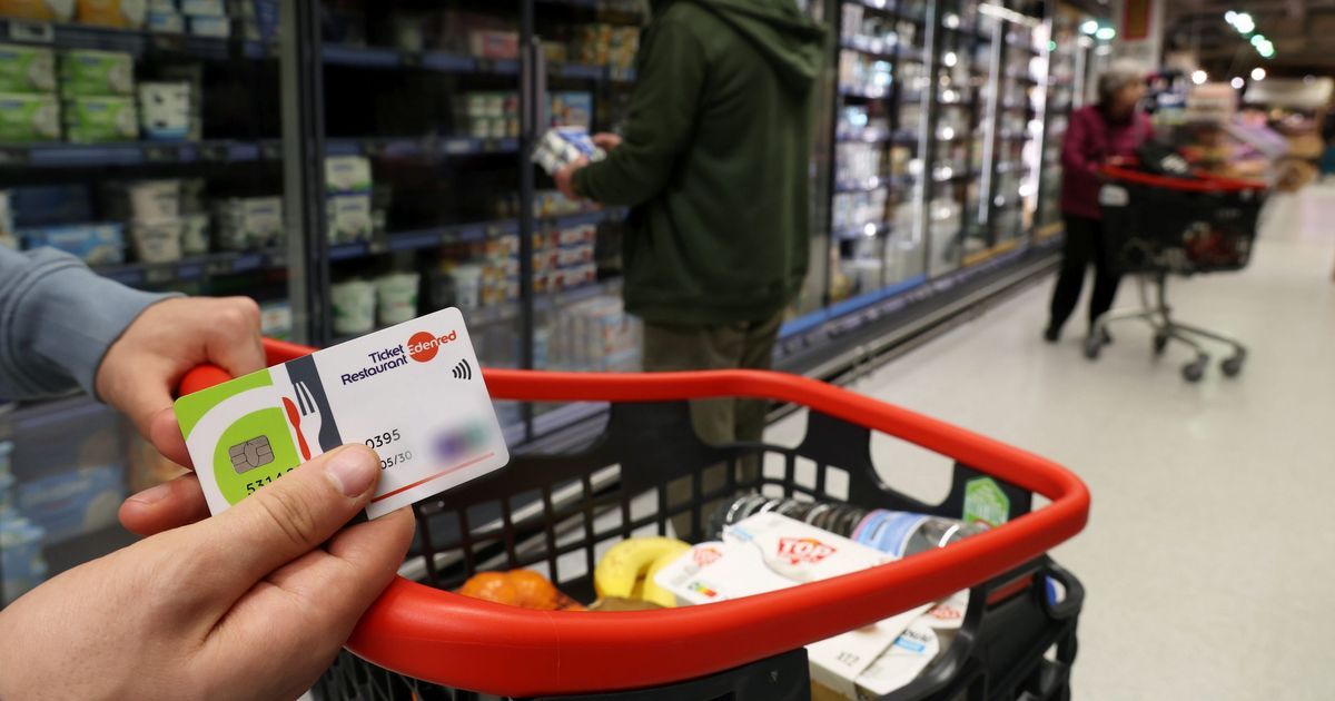 Une réforme des titres-restaurant qui favorise la grande distribution