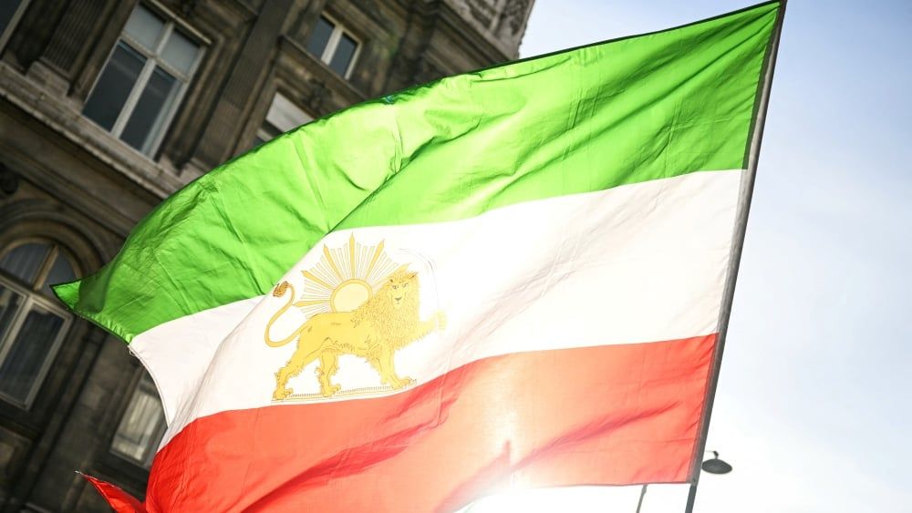 Des frappes iraniennes ciblent le Golfe : menace sur les infrastructures énergétiques