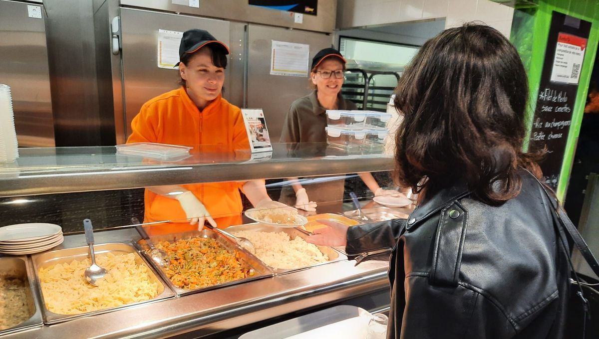 La restauration universitaire à Limoges fait le bonheur des étudiants avec des repas à 1€