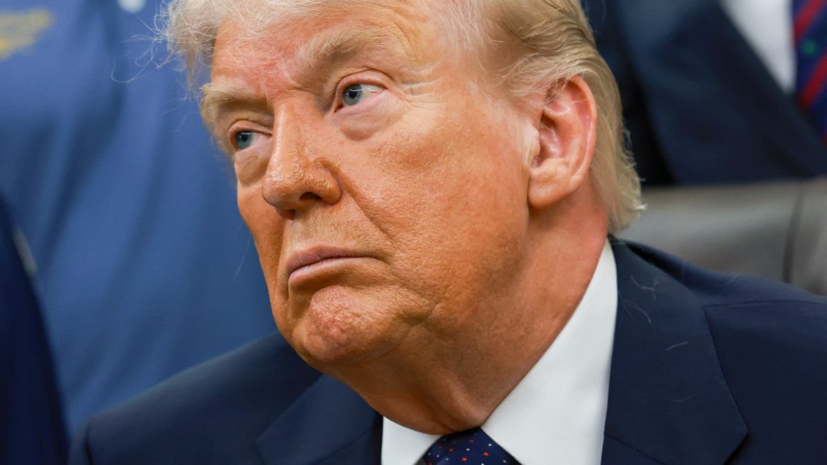 Les affaires boursières de Trump : plusieurs centaines de millions en jeu