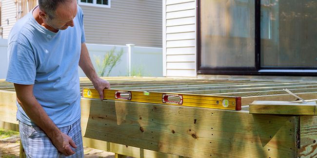 Construire une terrasse : ce que vous devez savoir sur les autorisations nécessaires