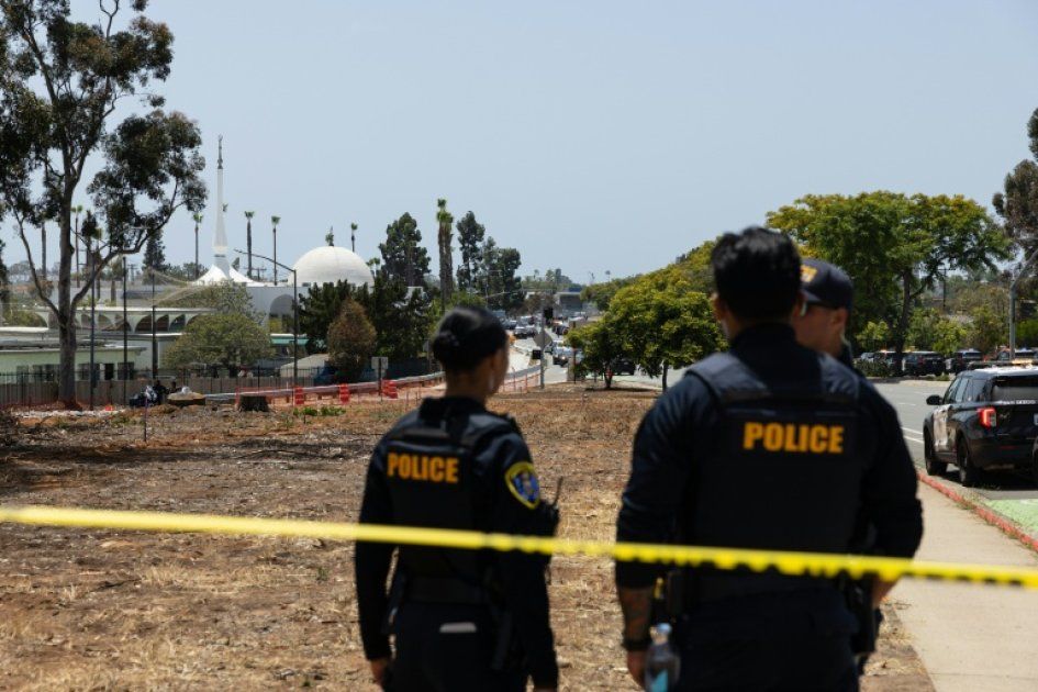 Tragédie à San Diego : trois victimes dans une mosquée, les suspects retrouvés morts