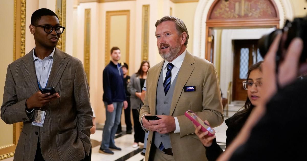 Une défaite significative pour Thomas Massie, la mainmise de Trump sur le GOP se renforce