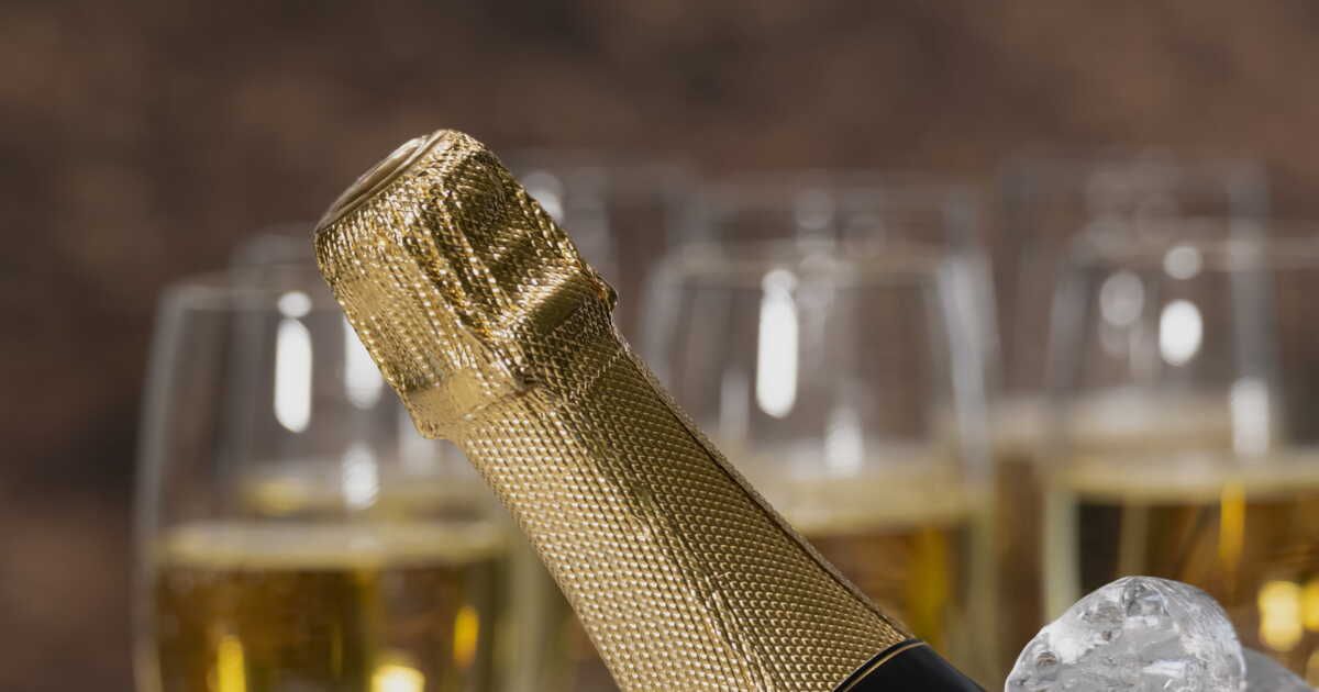 découvrir les crémants : l'alternative festive au champagne