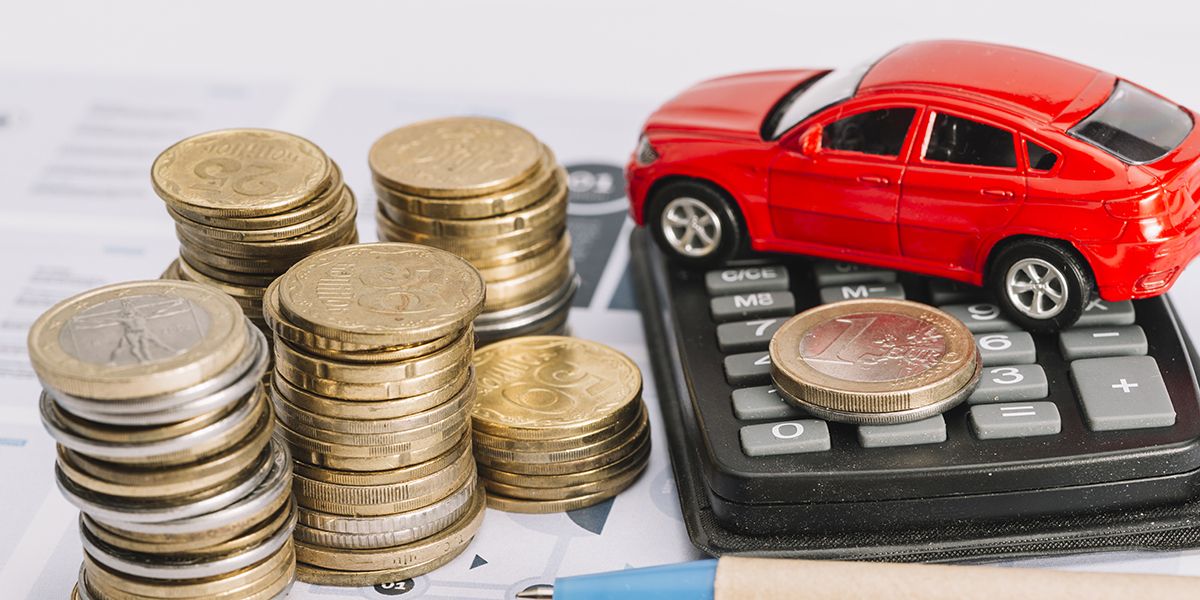 Assurance auto en 2025 : quels tarifs et astuces pour diminuer vos coûts ?