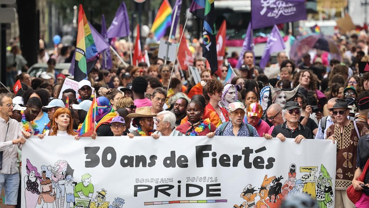 Bordeaux célèbre la Marche des Fiertés : un éclat de couleurs et d'unité