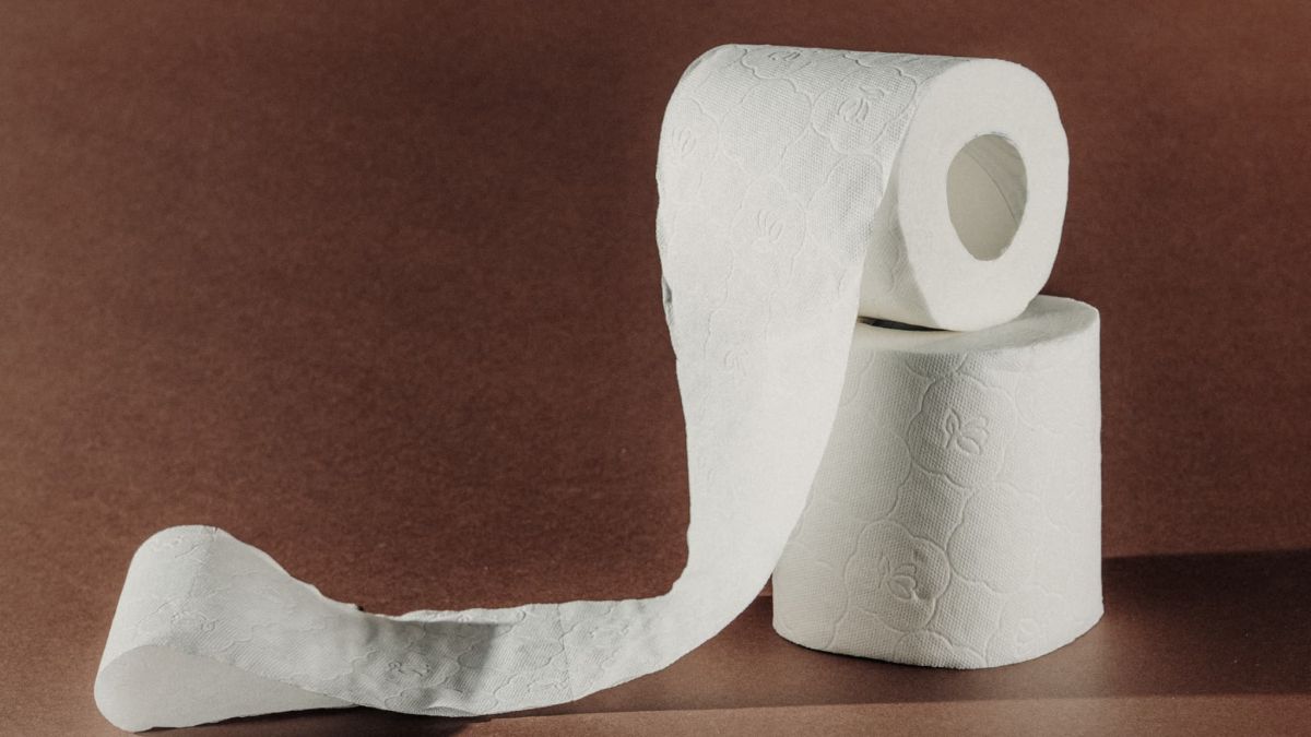 Des collégiens privés de papier toilette : un châtiment collectif à Gardanne suscite la polémique