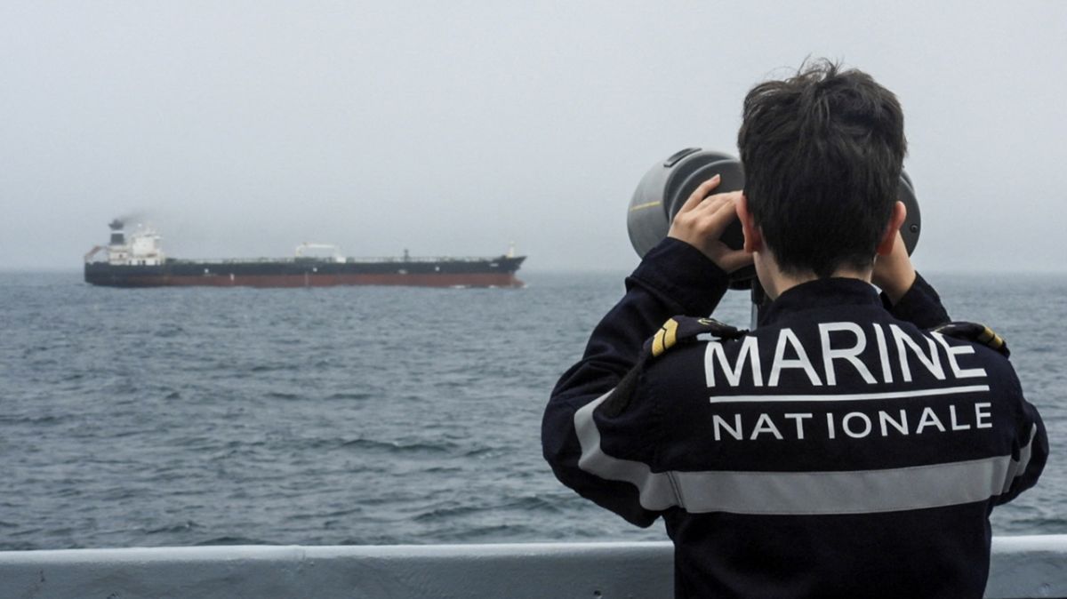 Moscou réagit après l'arraisonnement d'un pétrolier russe en Atlantique