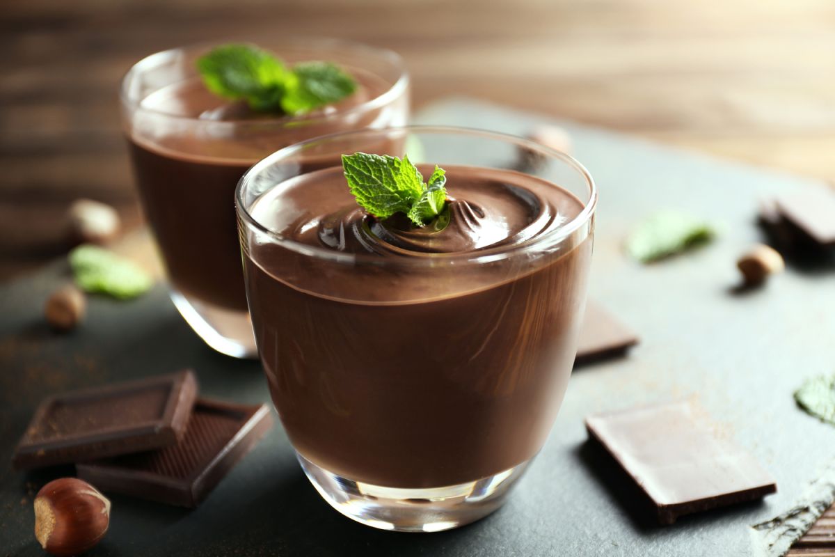 Secrets pour réussir la crème au chocolat comme votre grand-mère